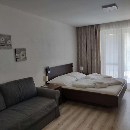 Apartmany Arcadia โปดไฮสกา ภายนอก รูปภาพ